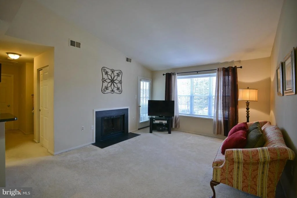 Photo of Unit D at 7811 HARROWGATE 8 CIRCLE