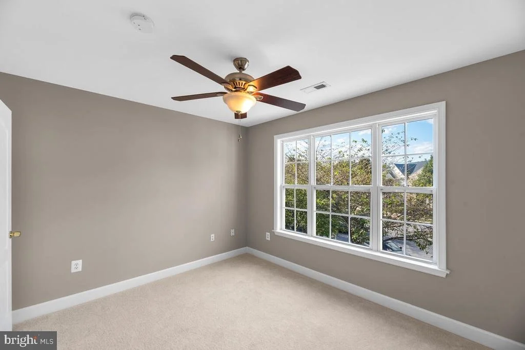 Photo of 1805 N GREENLEESE DRIVE