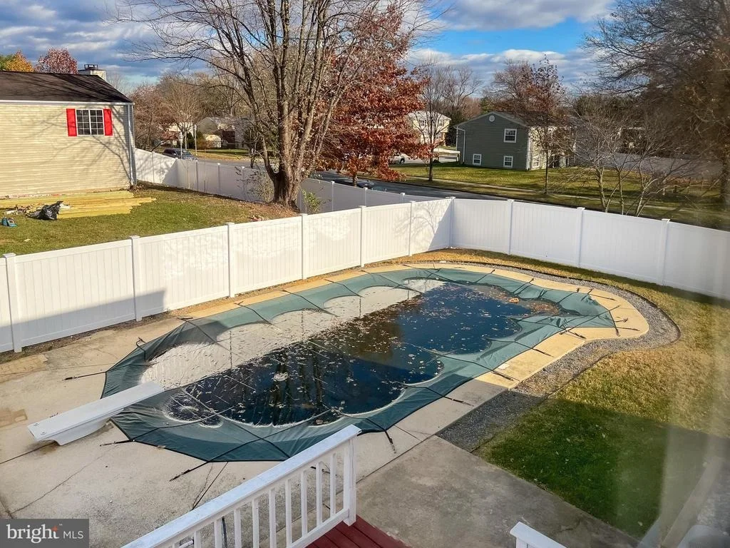 Photo of 1800 LAWNVIEW DRIVE