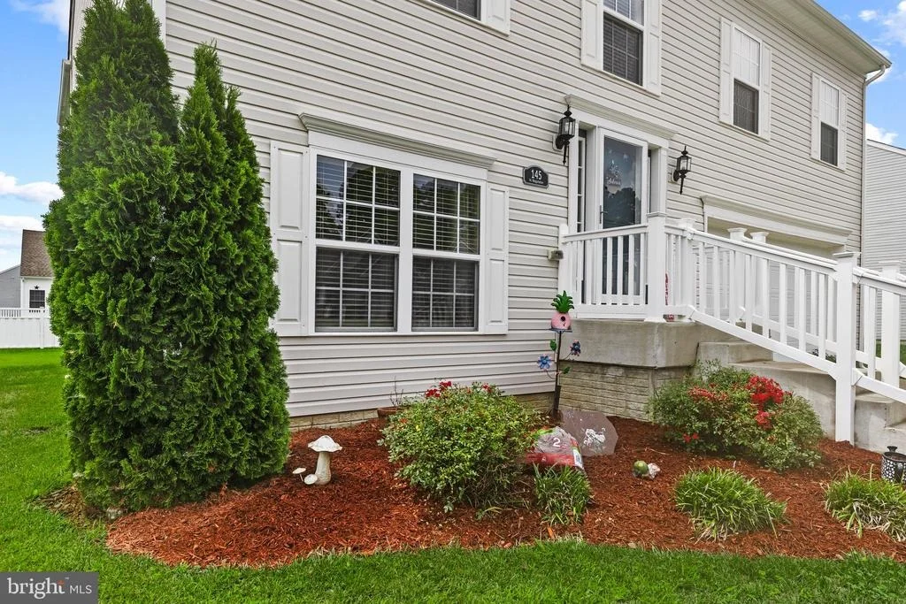 Photo of 145 REGULATOR DRIVE N