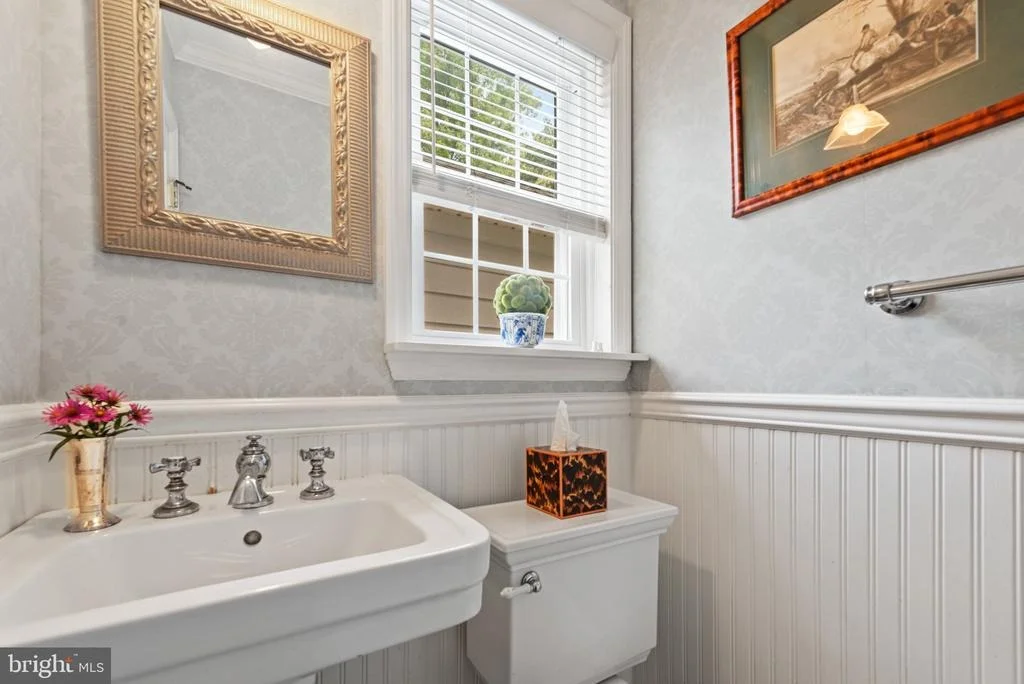 Photo of 7313 YORKTOWNE