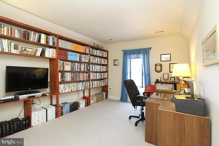 Photo of 18729 BROOKE ROAD