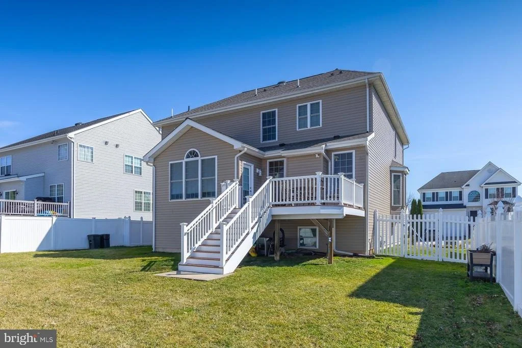 Photo of 633 WORCESTER DRIVE