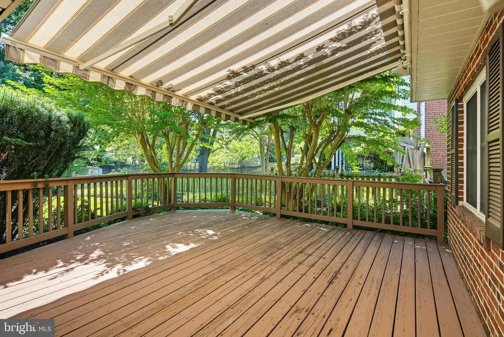 Photo of 504 WATERFORD ROAD