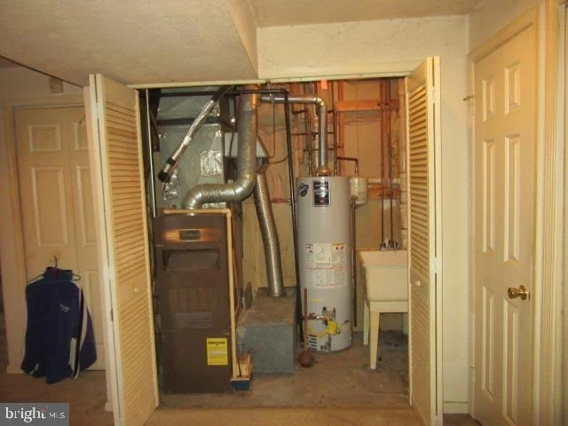 Photo of 2162 COLLINGWOOD LANE