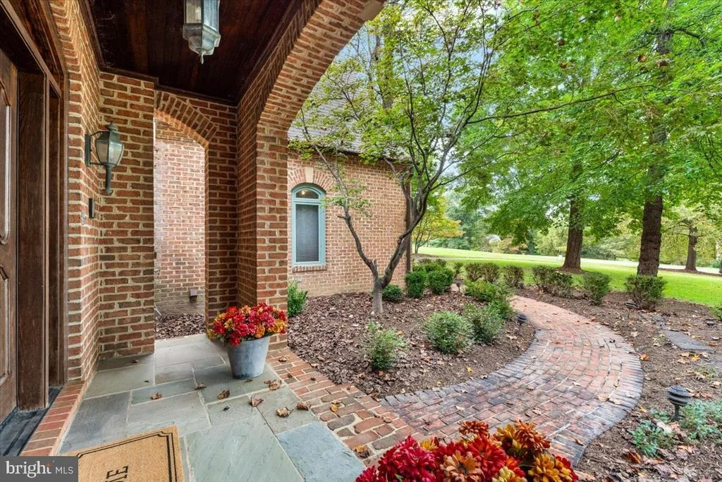 Photo of 5948 WHITE FLINT DRIVE