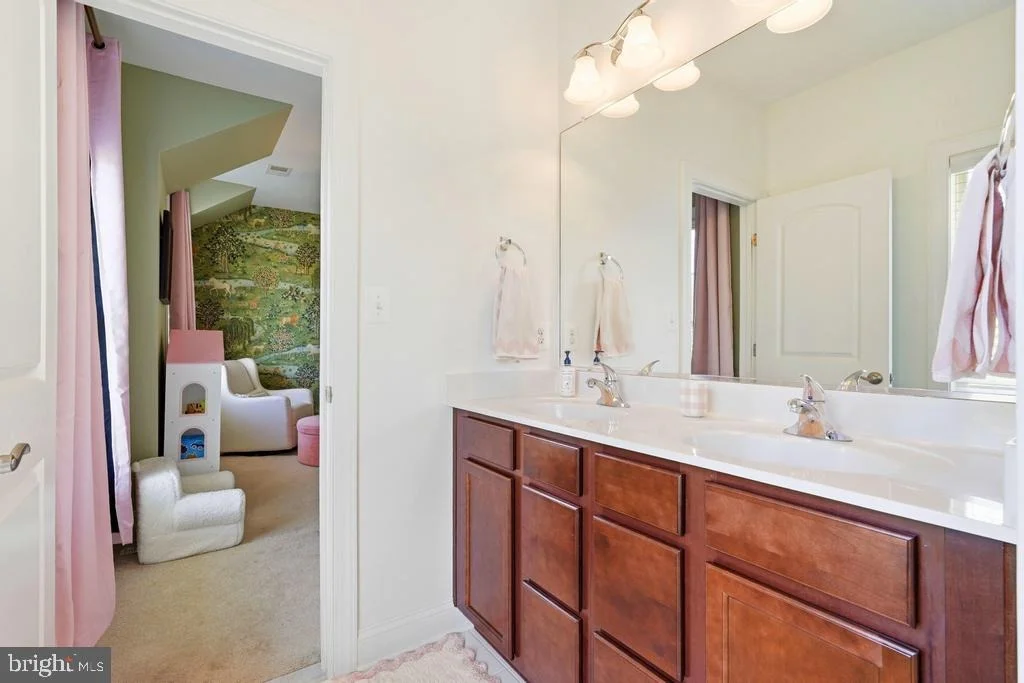 Photo of 35264 GREYFRIAR DRIVE