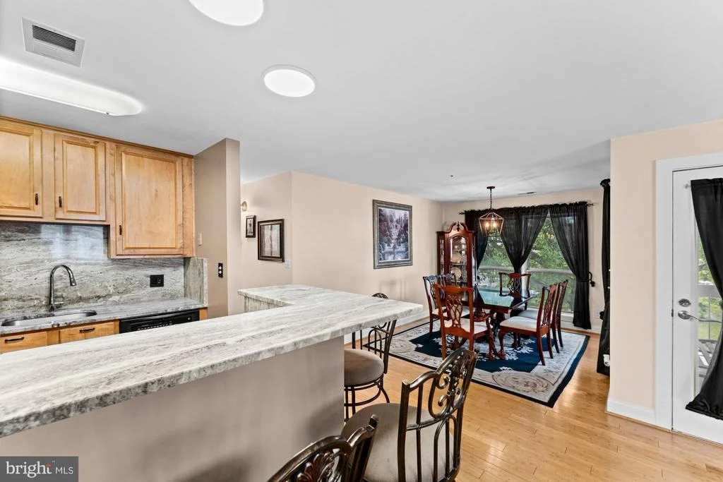 Photo of Unit 5C2 at 3175 SUMMIT SQUARE DRIVE