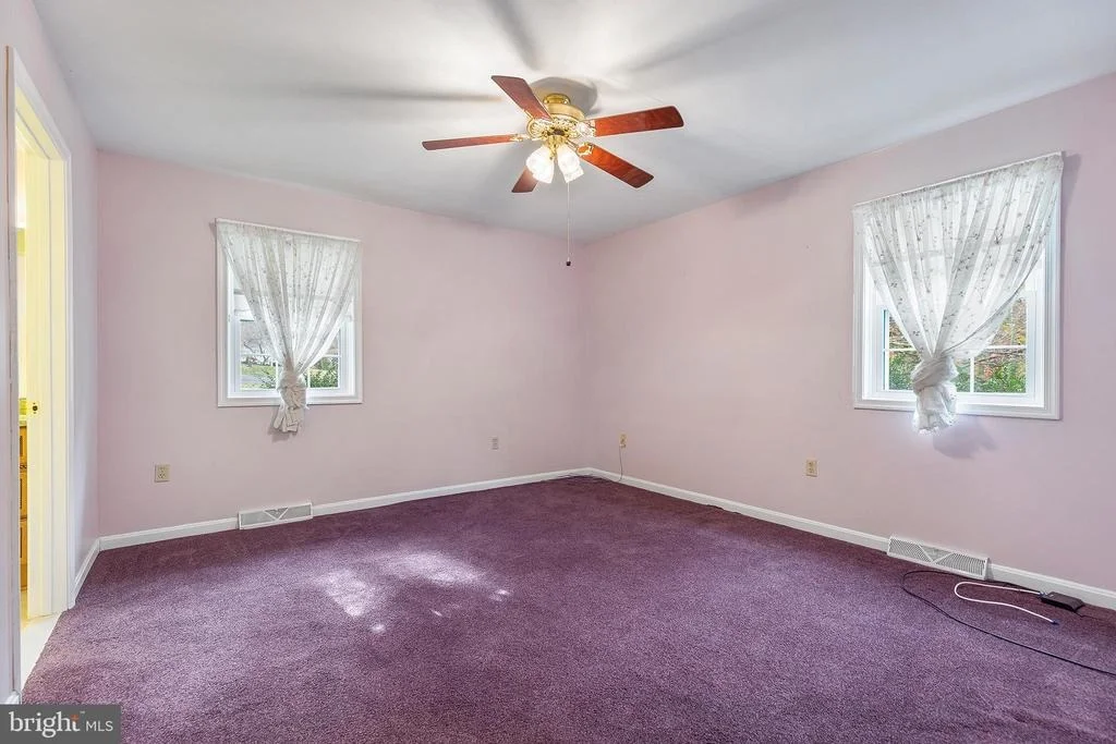Photo of 1386 REDWOOD CIRCLE