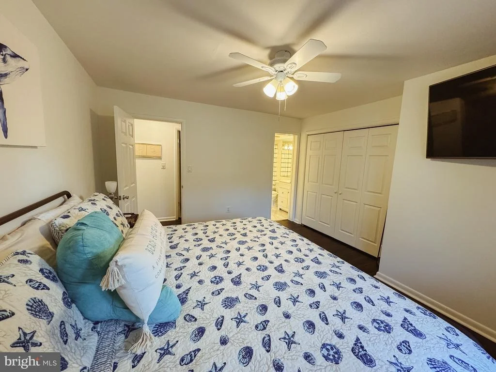 Photo of Unit 2 at 260 SEA EAGLE DRIVE