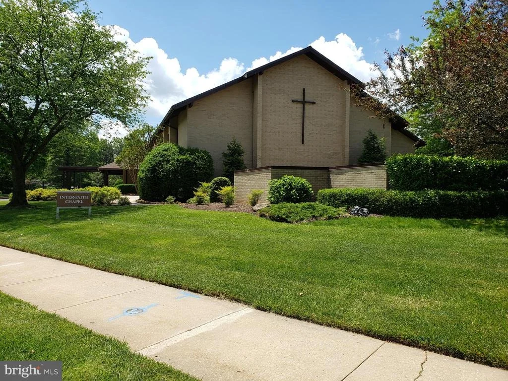 Photo of Unit 73A at 3600 GLENEAGLES DRIVE
