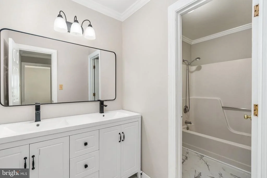 Photo of 9 SANFORD CIRCLE