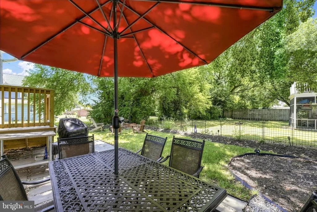 Photo of 21527 CHICKEN POINT ROAD