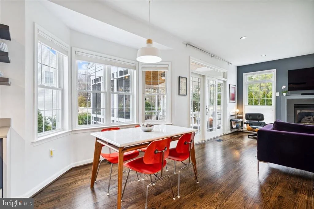 Photo of 2554 BEAR DEN ROAD
