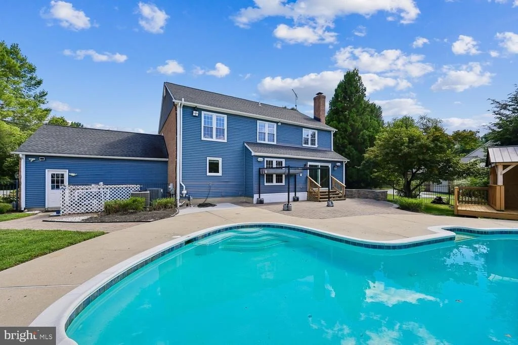 Photo of 21704 STABLEVIEW DRIVE