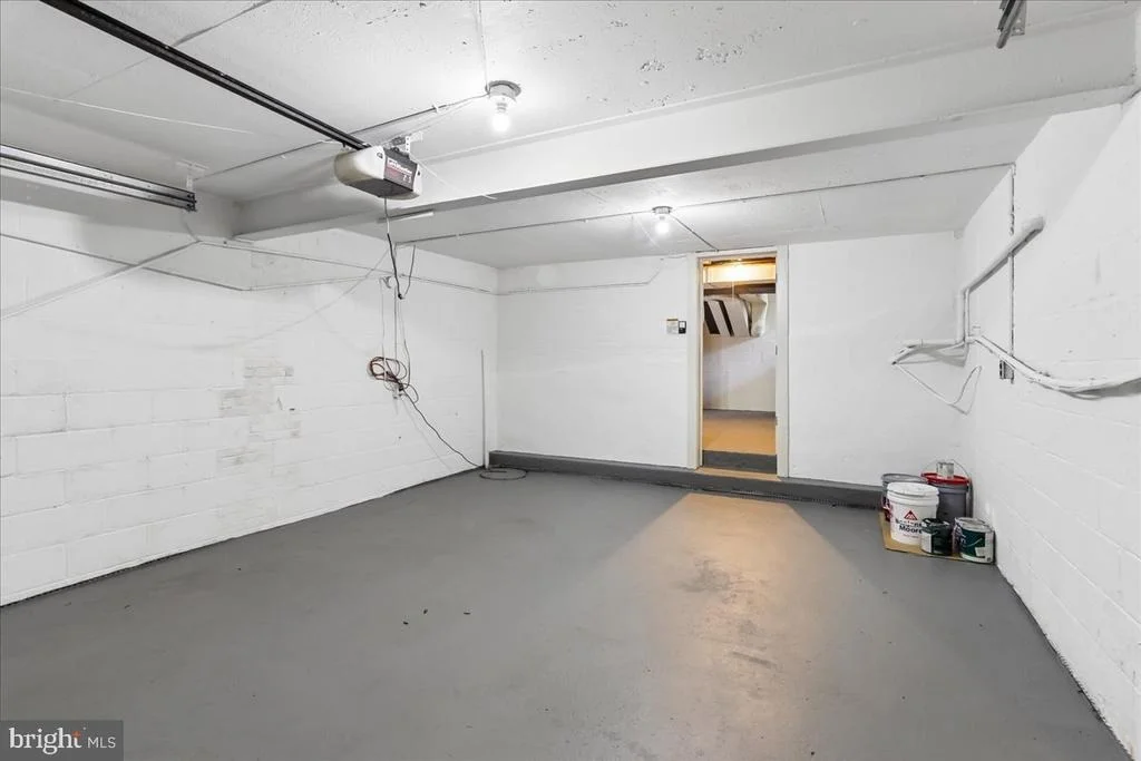 Photo of 12811 LACY DRIVE