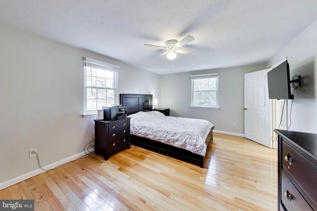 Photo of 9152 BURKE ROAD