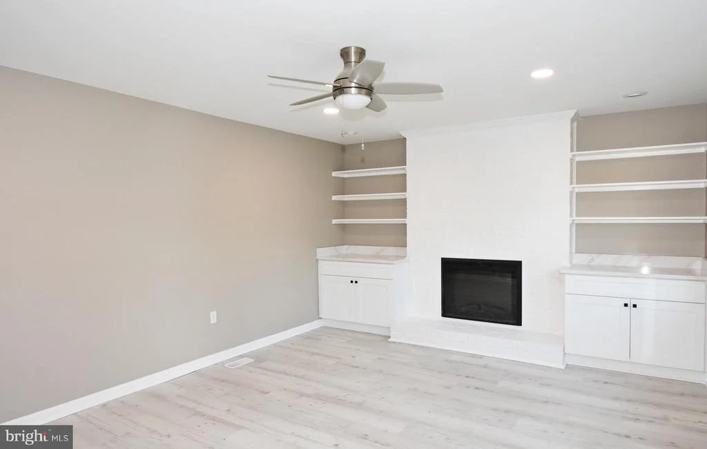 Photo of 516 OVERBROOK DRIVE
