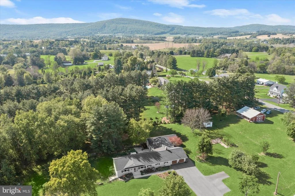 Photo of 2616 QUEBEC SCHOOL ROAD