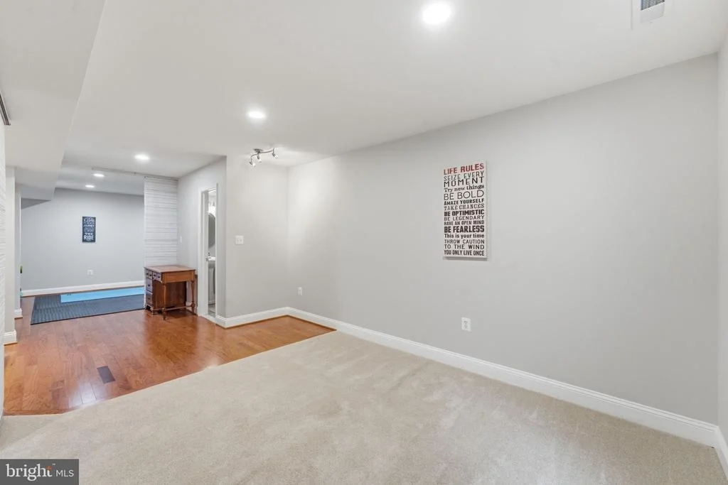 Photo of 9242 RAINBOW FALLS DRIVE