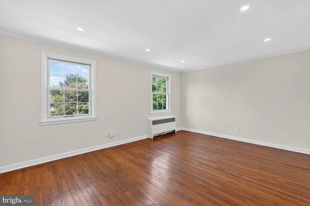 Photo of Unit 201 at 2300 COLSTON DRIVE