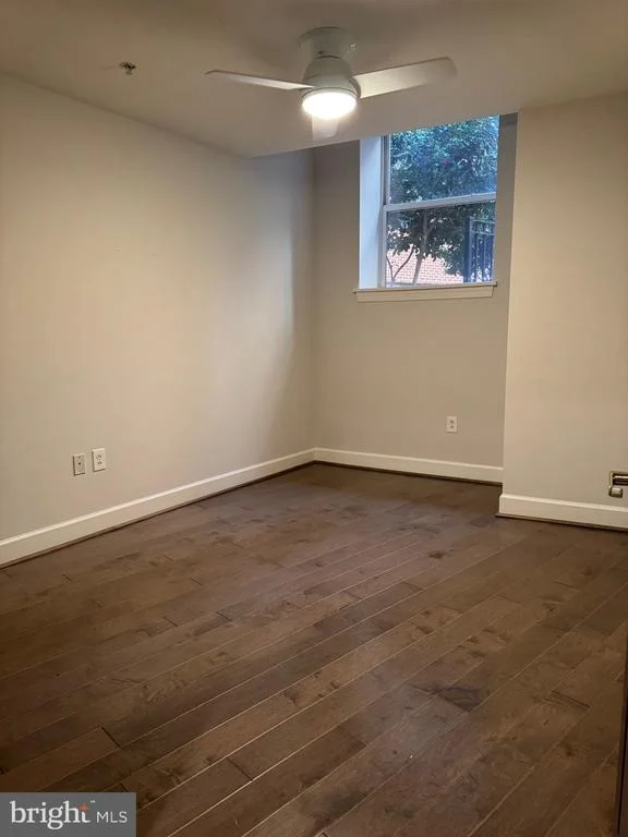 Photo of Unit PLA at 413 STUART CIRCLE