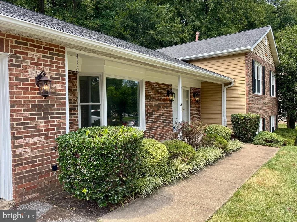 Photo of 6204 GIDEON STREET