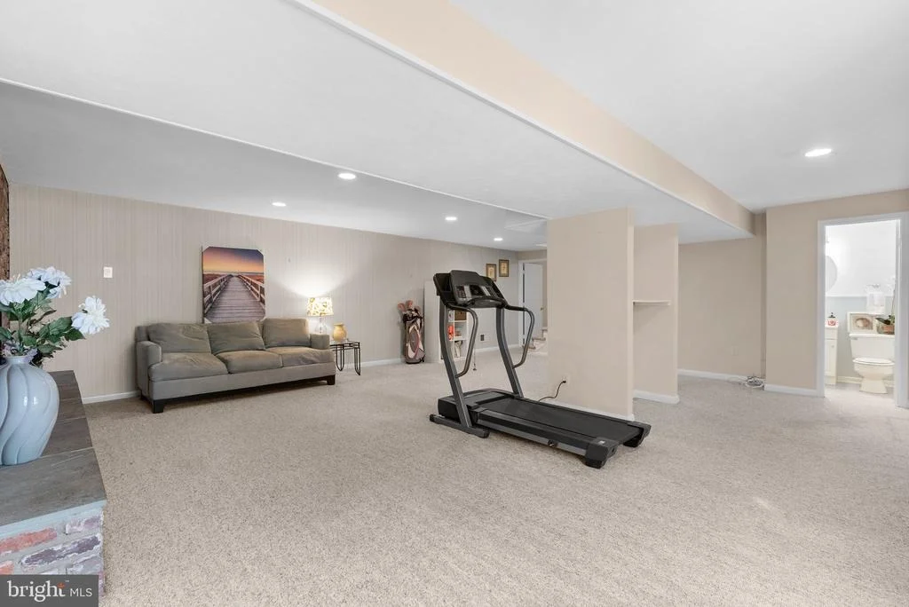 Photo of 15324 BEAUFORT PLACE