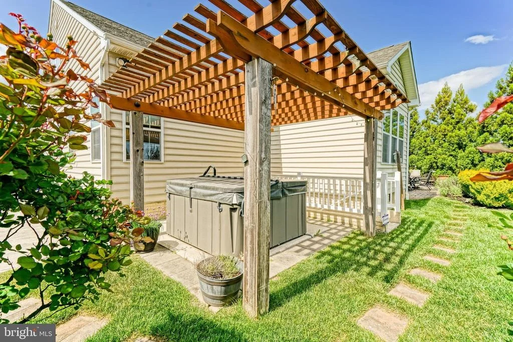 Photo of 17810 SANDCASTLE COVE