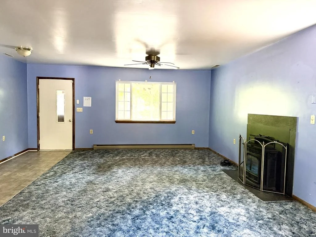 Photo of 25910 FOX GRAPE ROAD