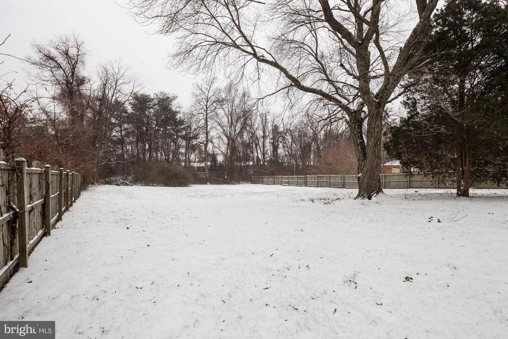 Photo of 1127 REECE ROAD