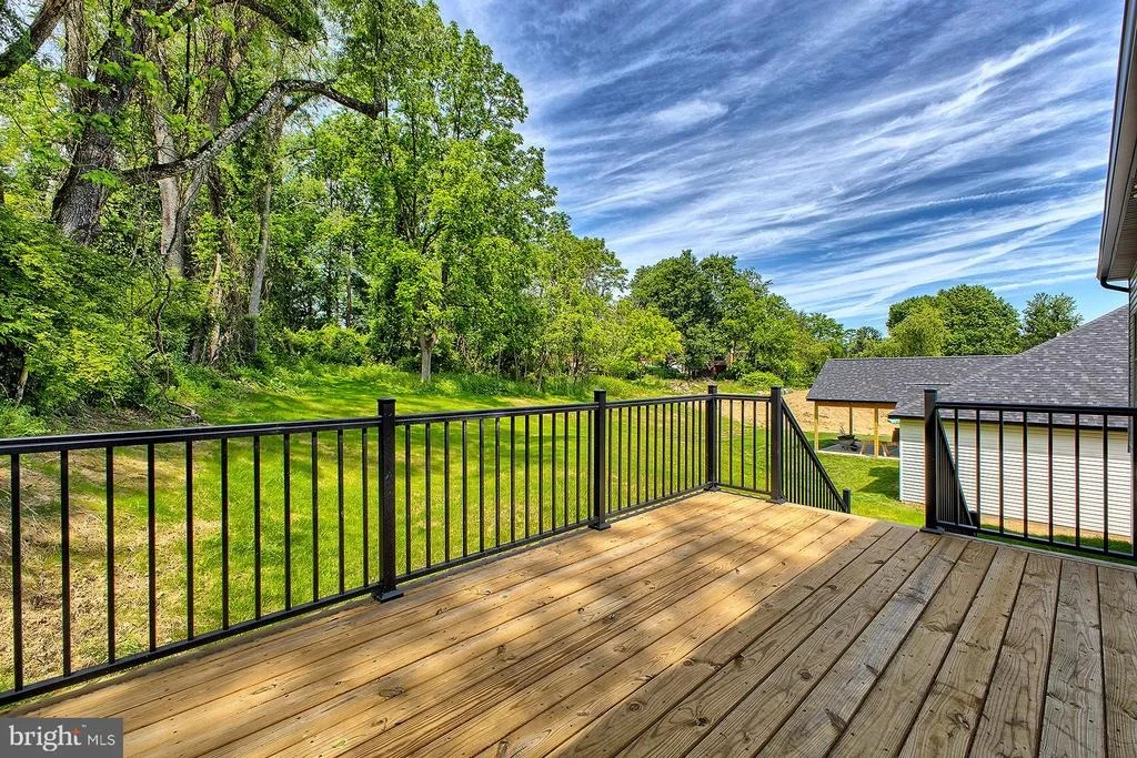Photo of 442 WENDEL ROAD