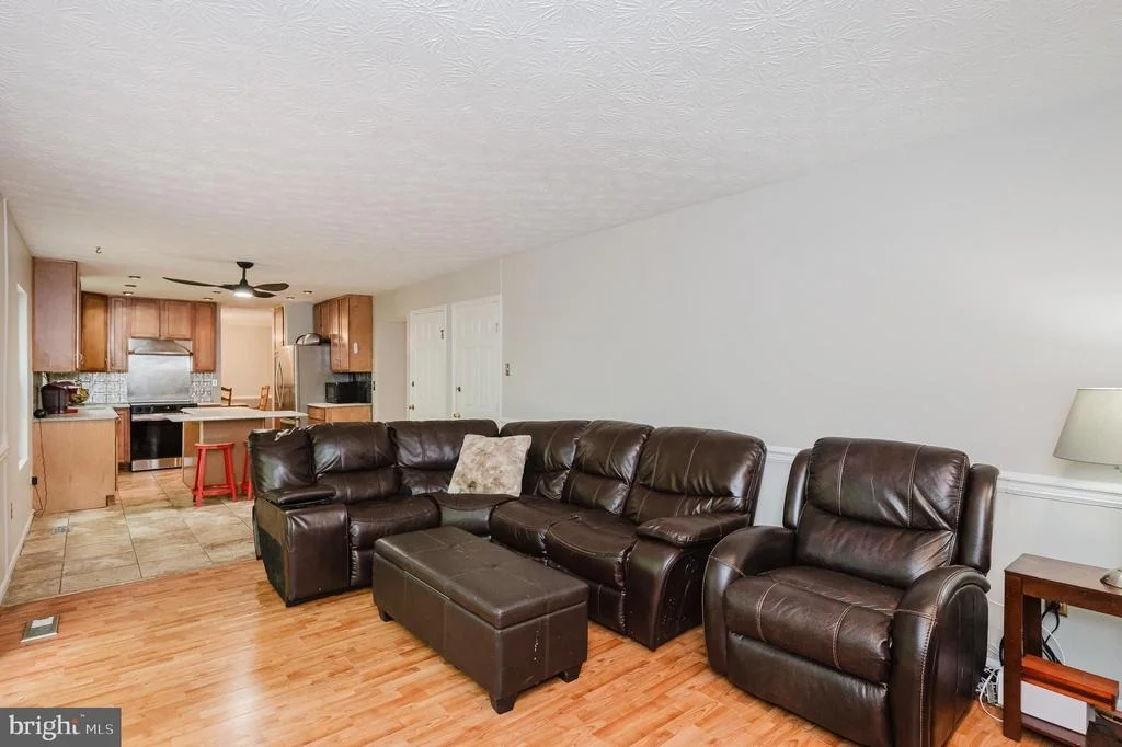 Photo of 414 ABBEY CIRCLE