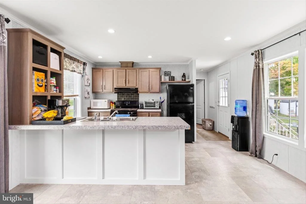 Photo of 37211 FLORIDA DRIVE