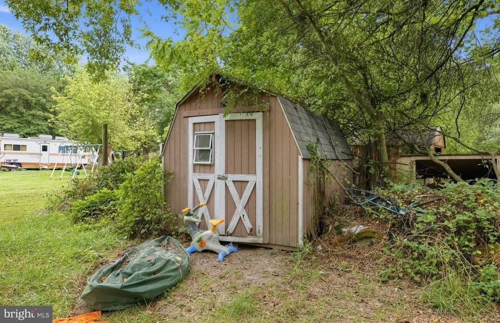 Photo of 1065 WALNUT SHADE ROAD