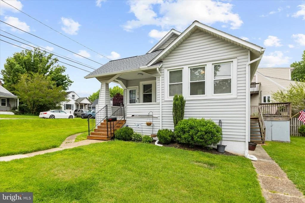 Photo of 40 HAMPTON ROAD