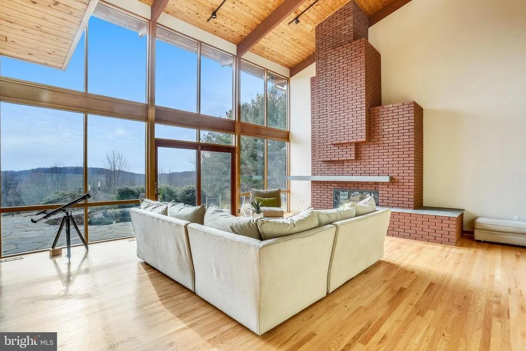 Photo of 20617 TOP RIDGE DRIVE