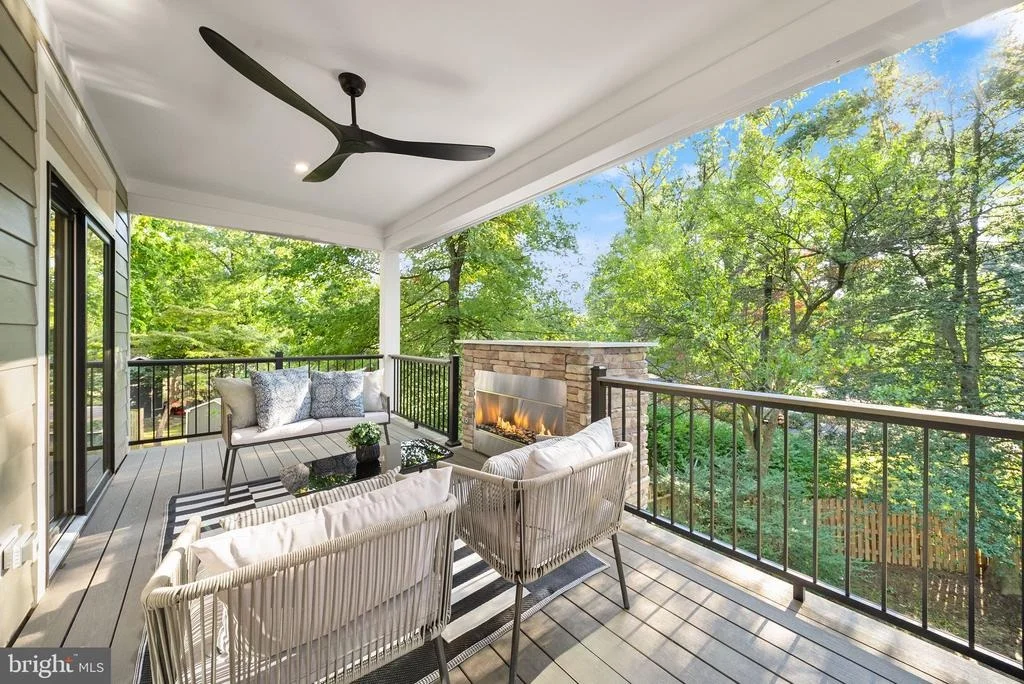 Photo of 8615 ACORN CIRCLE