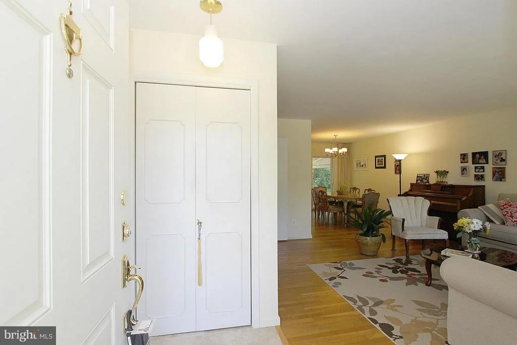 Photo of 1110 CHISWELL LANE