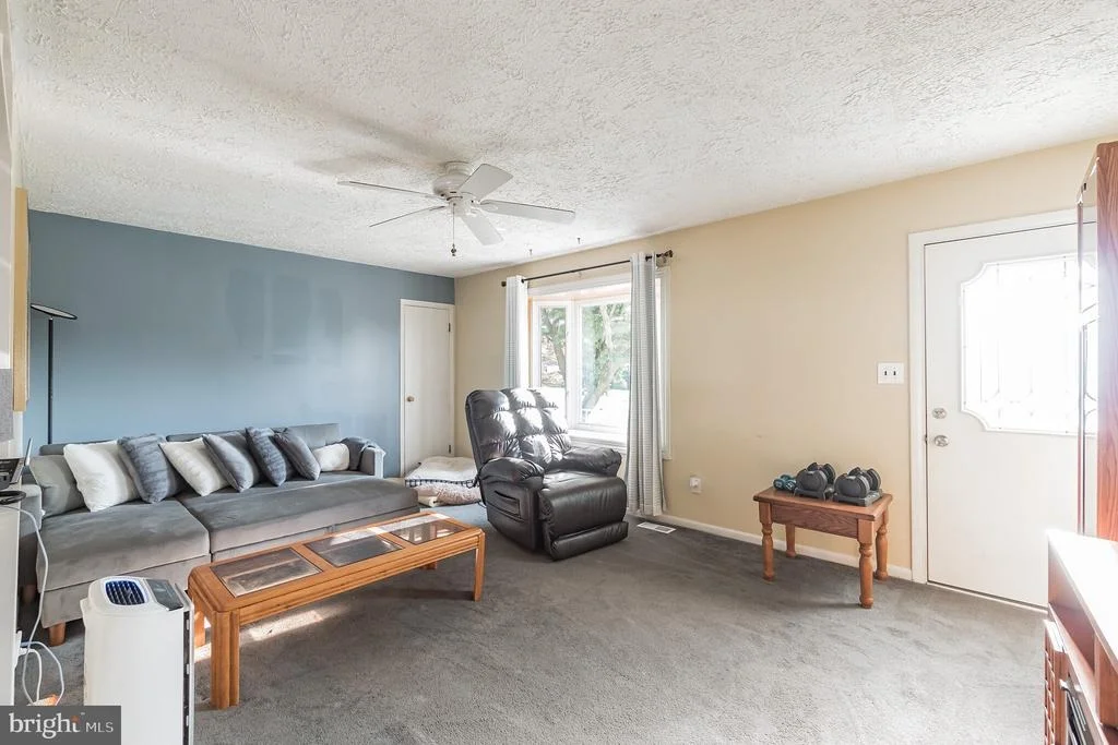 Photo of 5619 MANOR DRIVE
