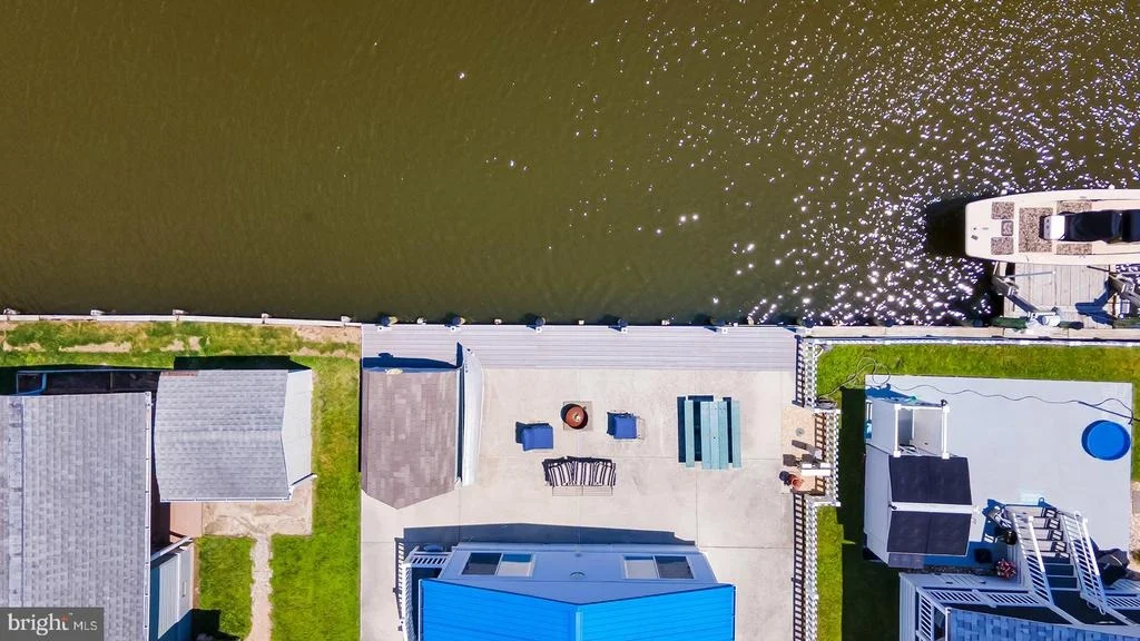 Photo of 36964 LAWS POINT ROAD