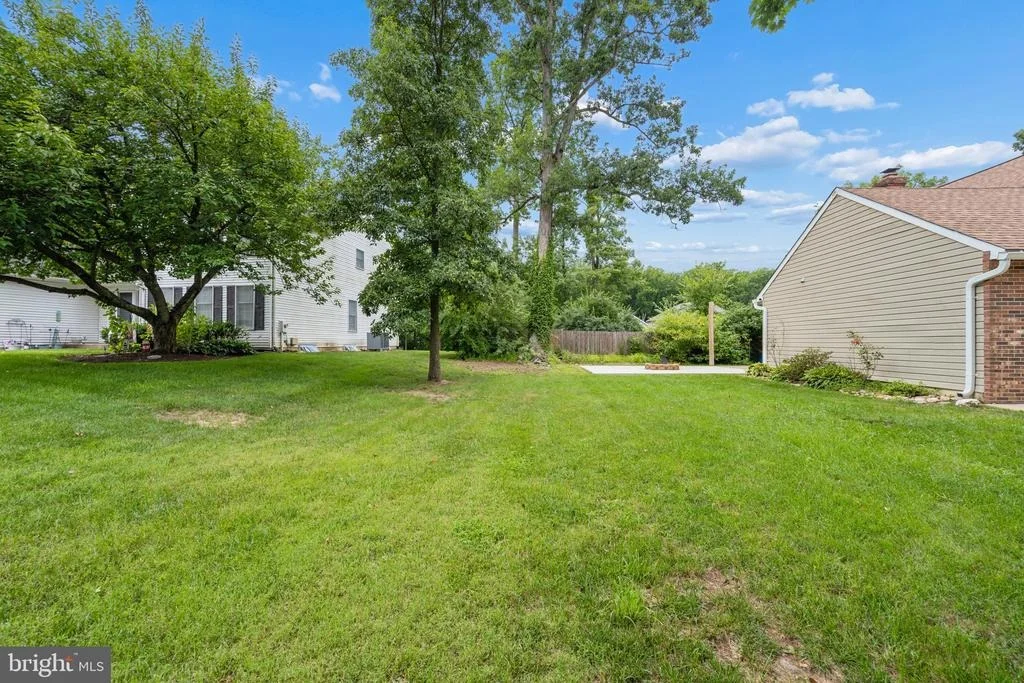 Photo of 10421 ROSEMONT DRIVE
