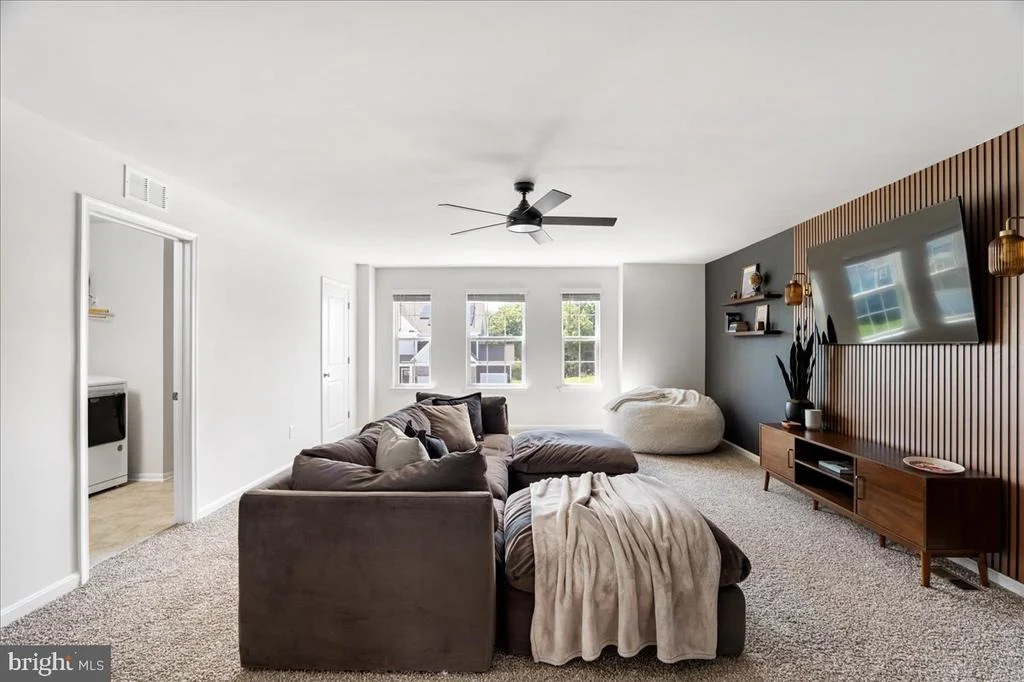 Photo of 320 TYSON DRIVE