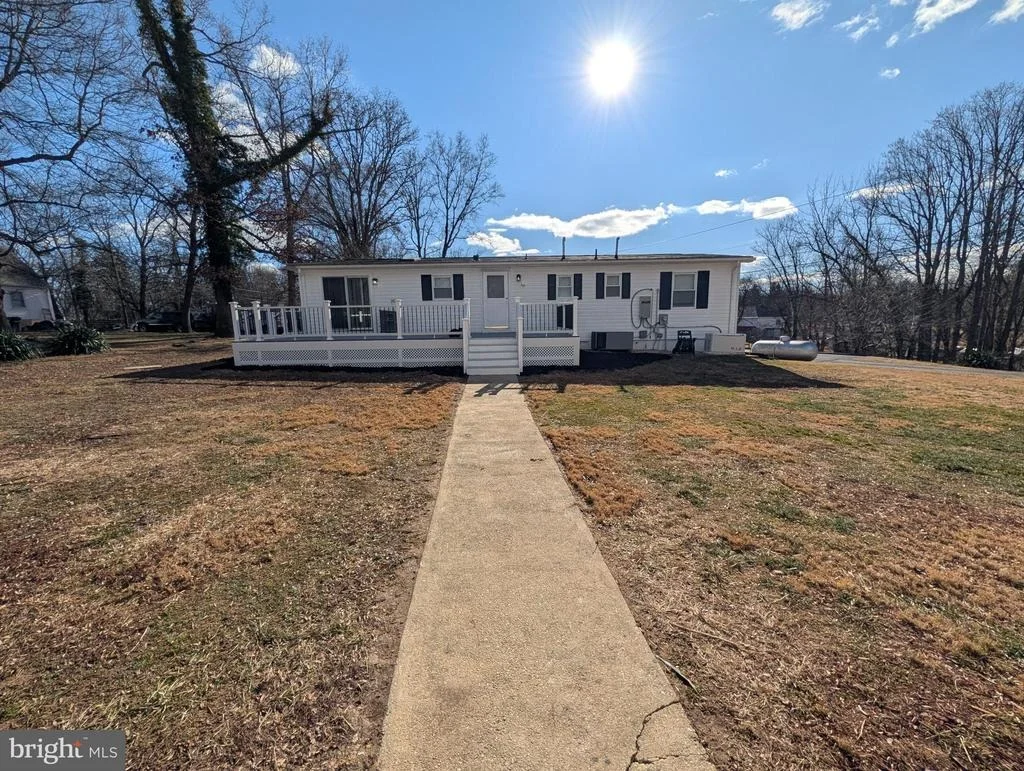 Photo of 18540 BROOKE ROAD