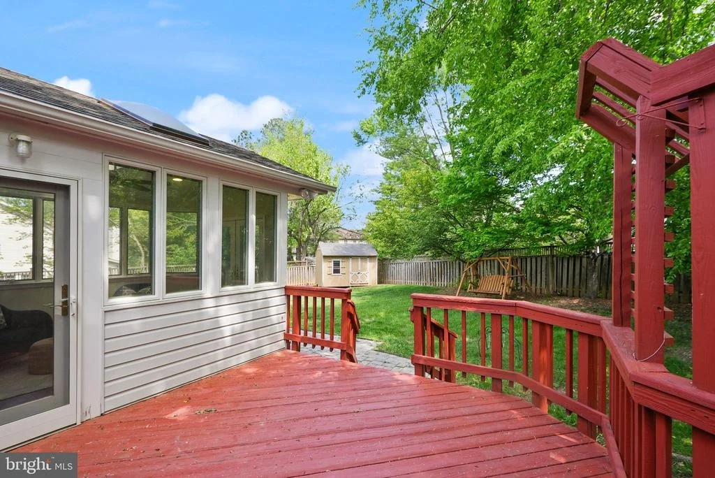 Photo of 2592 JOHN MILTON DRIVE