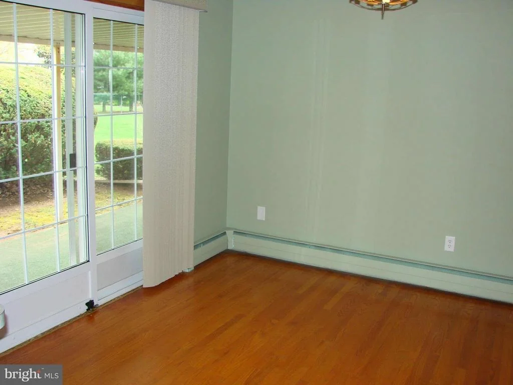 Photo of 210 WYNGATE DRIVE
