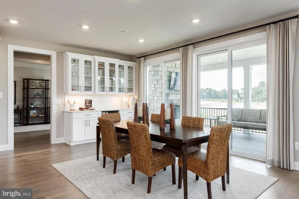 Photo of 1317 LEELAND FOREST