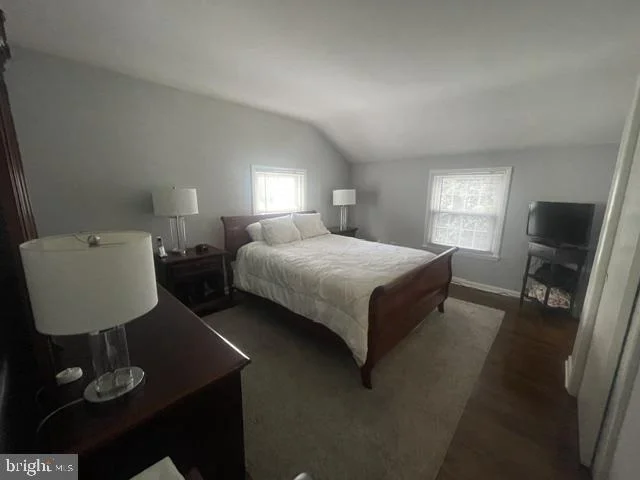 Photo of 321 N STANWICK ROAD