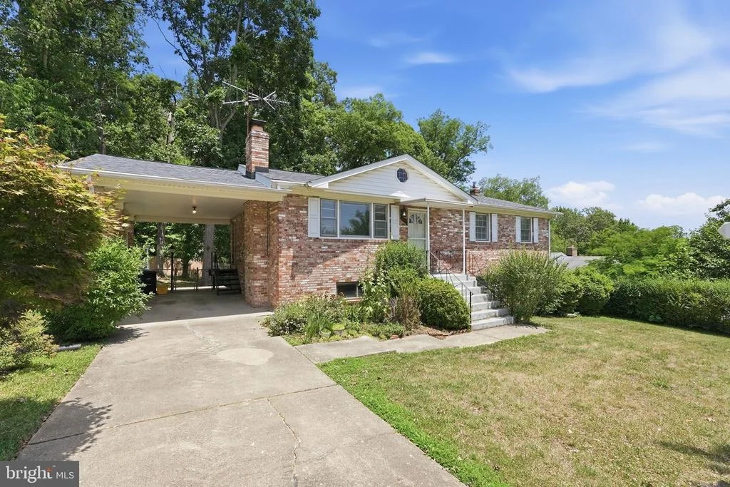 Photo of 2008 VALLEY VIEW DRIVE