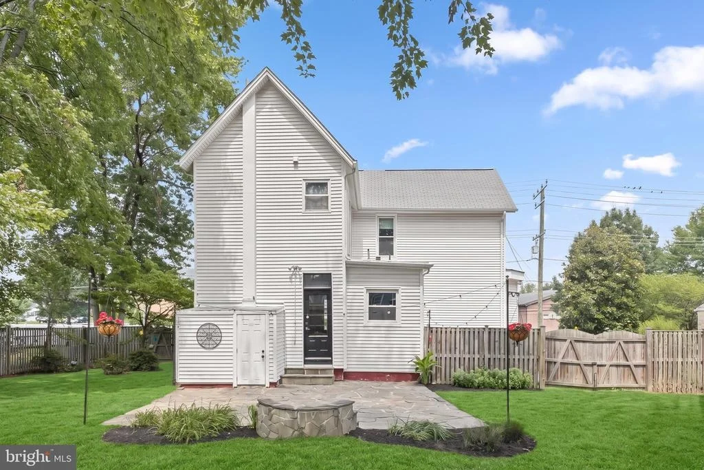Photo of 1209 LINDEN AVENUE